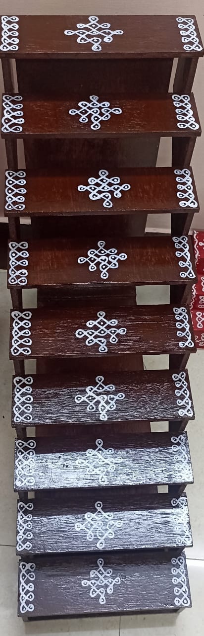 Golu padi stairs