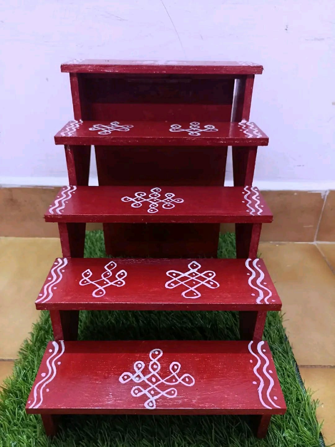 Golu padi stairs