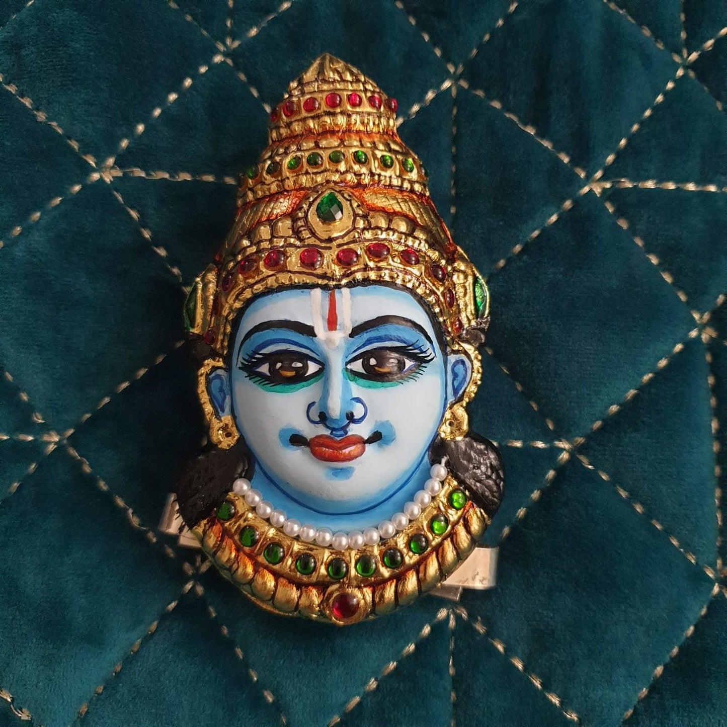 Lakshmi / Vishnu face