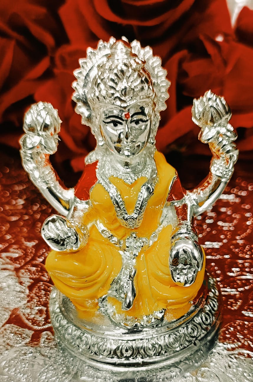 GS LAXMI Ganesh idol