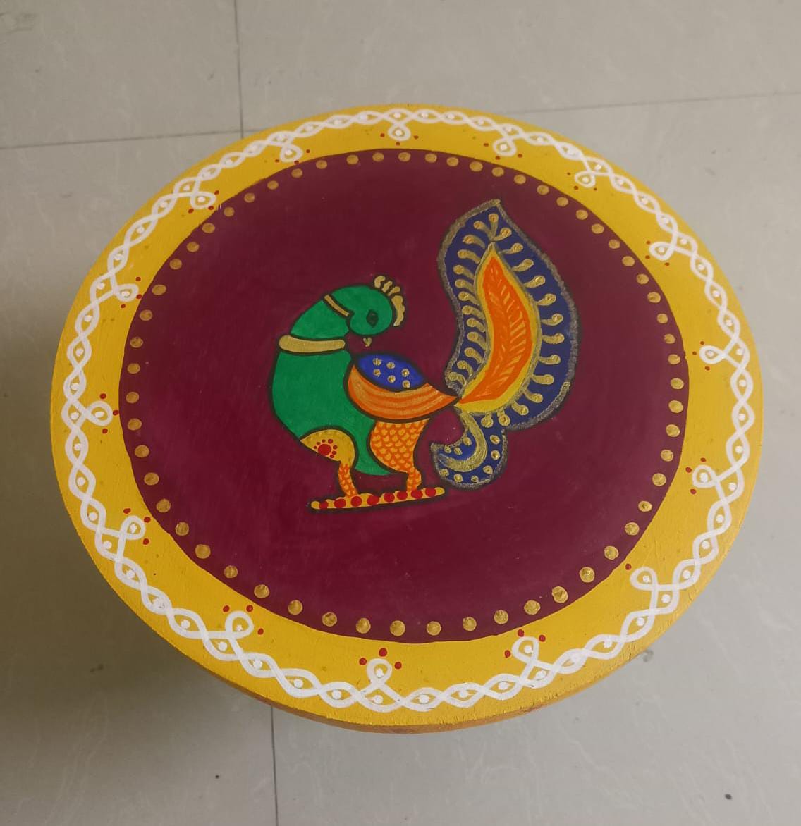 Round pooja stool/chowki