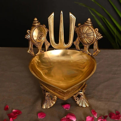 Shankh chakra namam diya