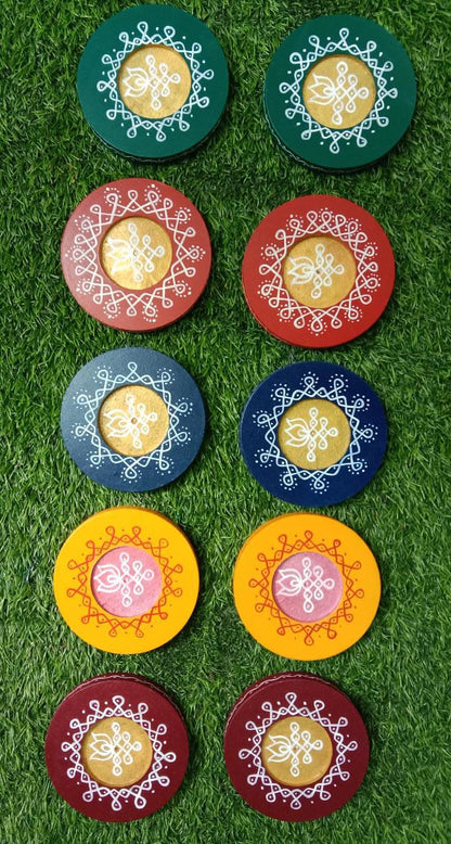 Round Single Slit Diya Holders