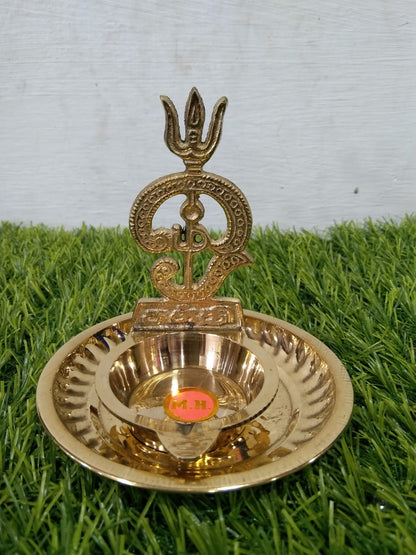 Om Trisoolam Lamp / Vel Lamp with Plate