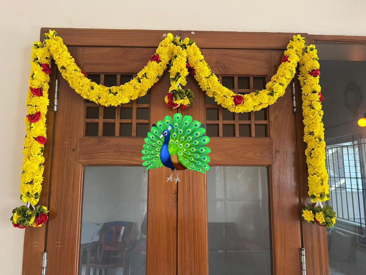 Chavanthi flowers mini door set