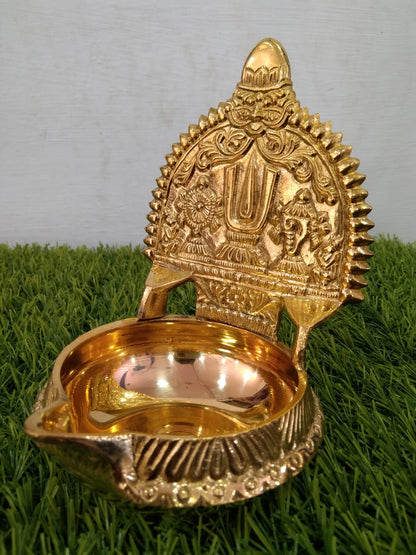 Brass Vaishnava Vilakku Agal Type