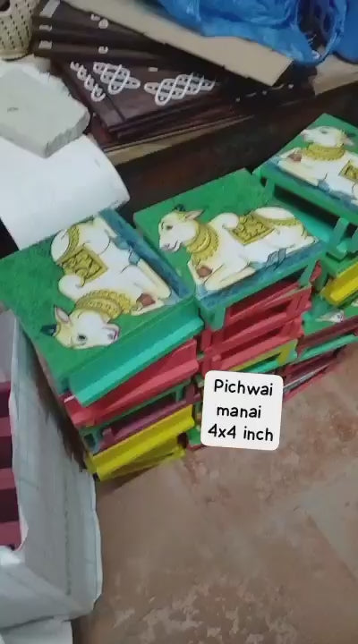 Pichwai manai