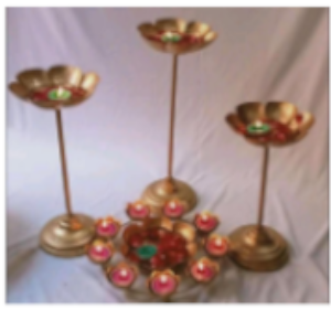 3 Tea light lotus stands