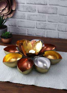 Iron lotus tea light holder