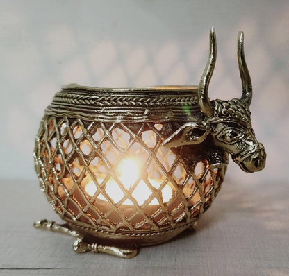 Dhokra art tea light stand