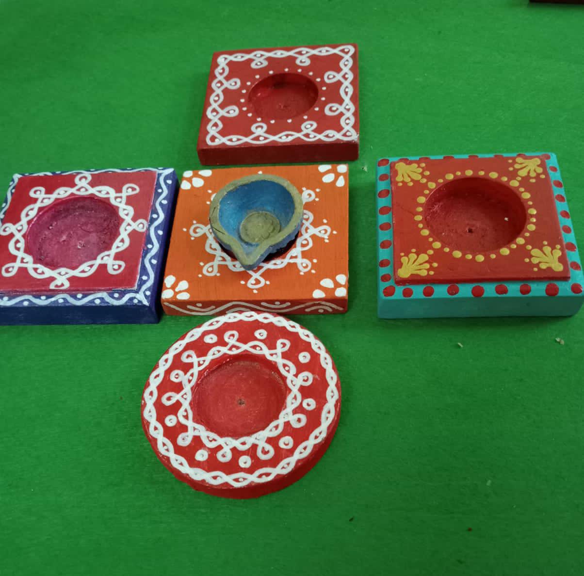 Single Diya Stand